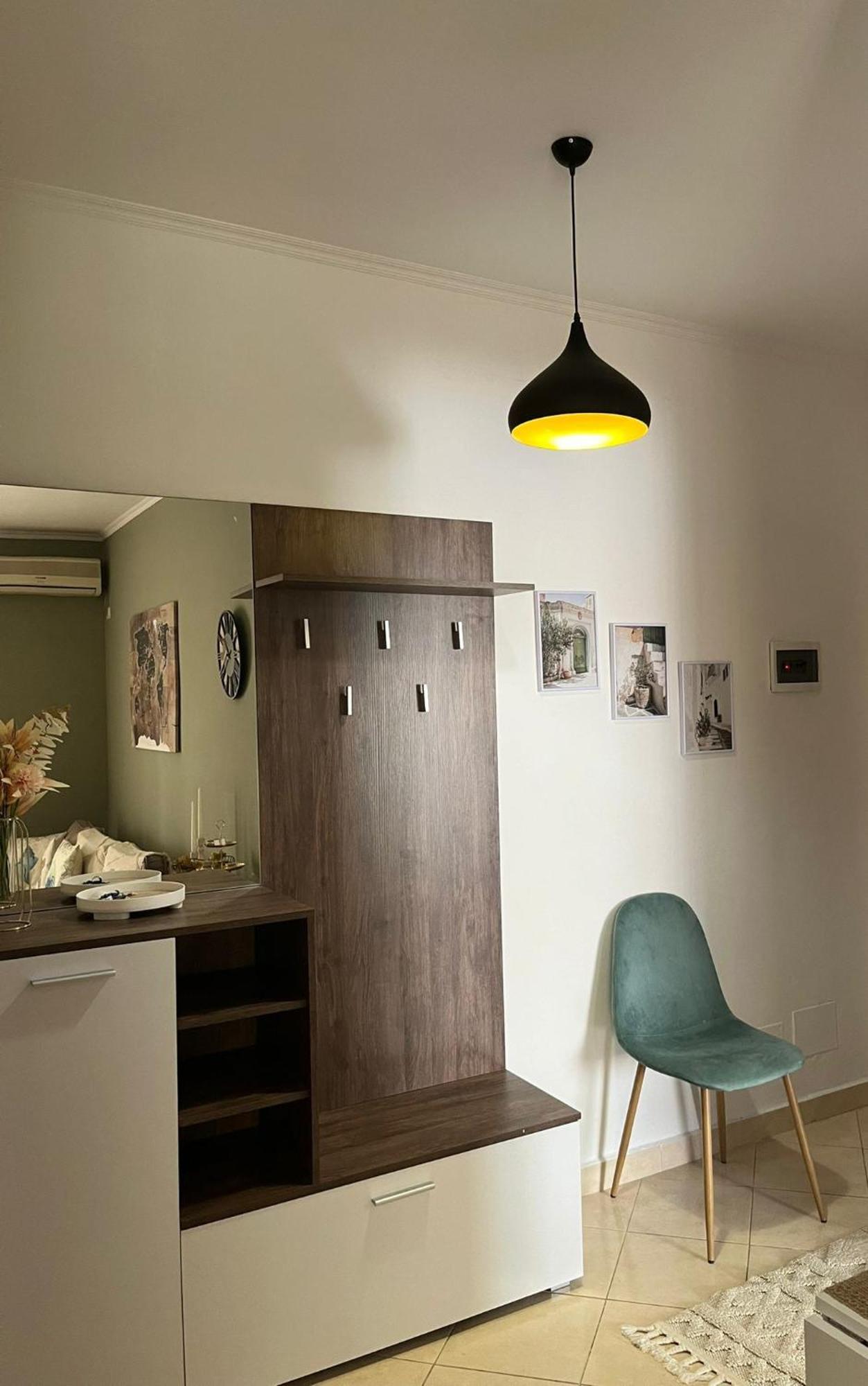 Apartament Theomar *
